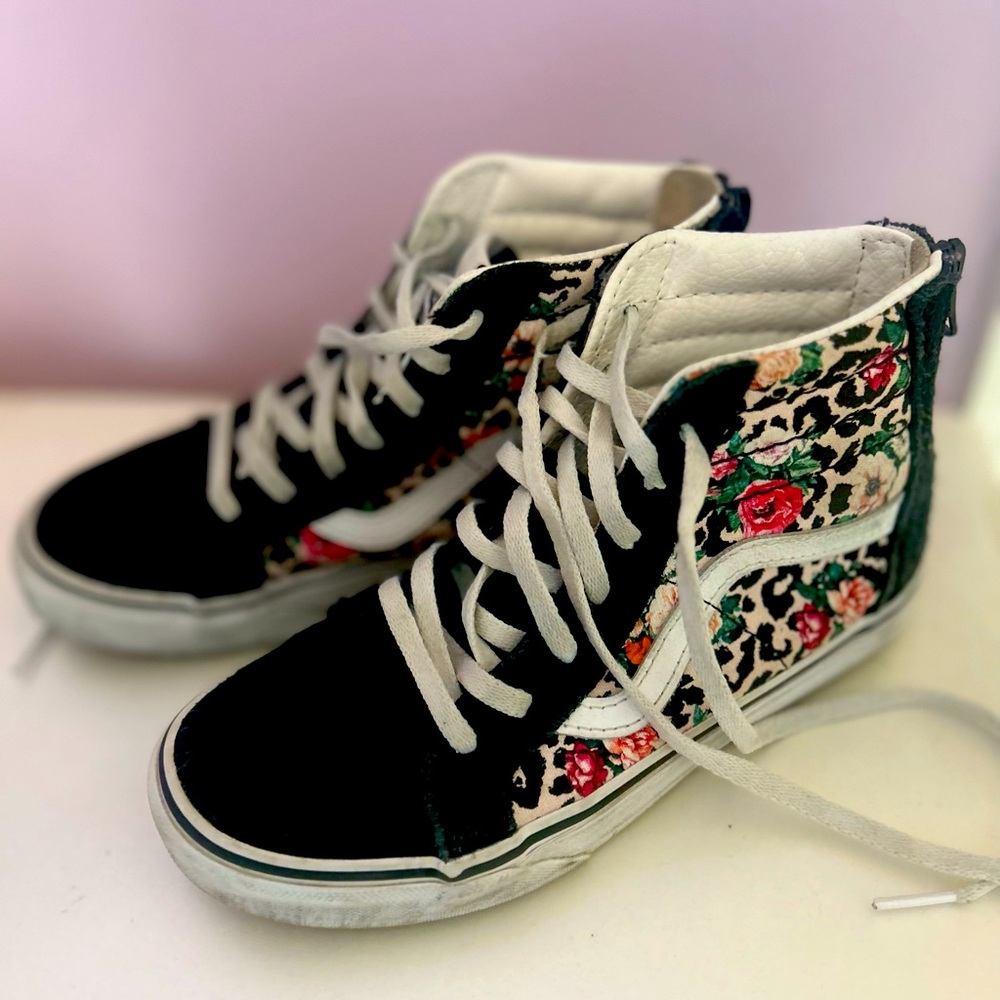 Vans Floral Hightops Size 2